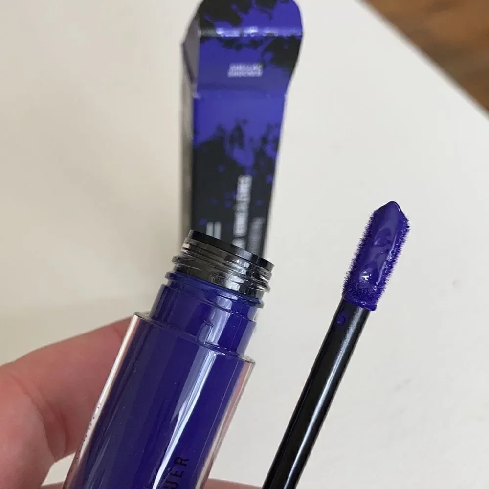 1 LEFT! Mac Patent Paint Lip Lacquer Shellac Shocked